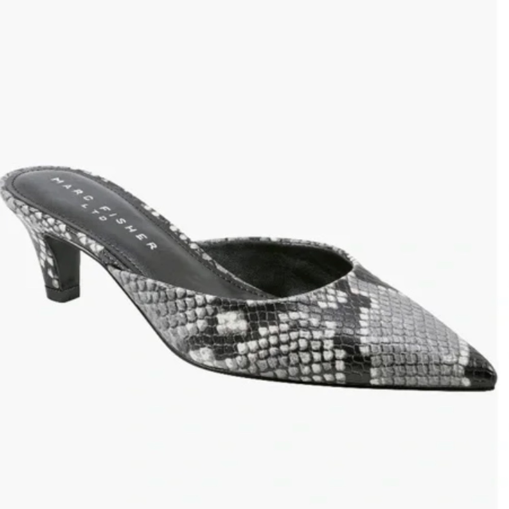 Marc Fisher LTD Snakeskin Mules • Kitten Heels • Size 9 • NWT